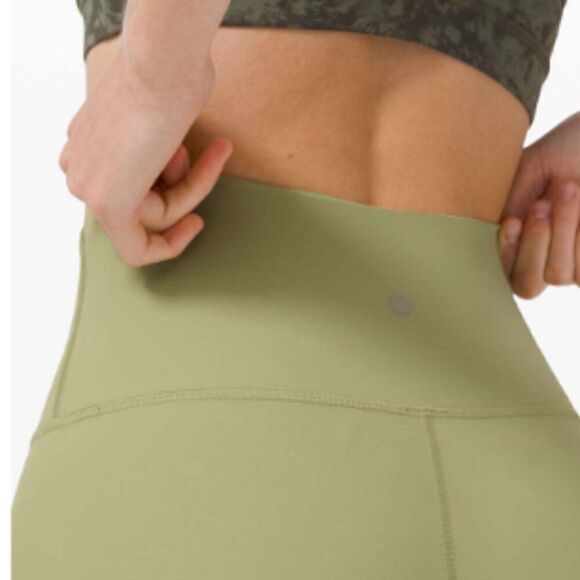 LULULEMON Wunder Under High Rise Tight 28" Vista Green Size 8 - Picture 7 of 9